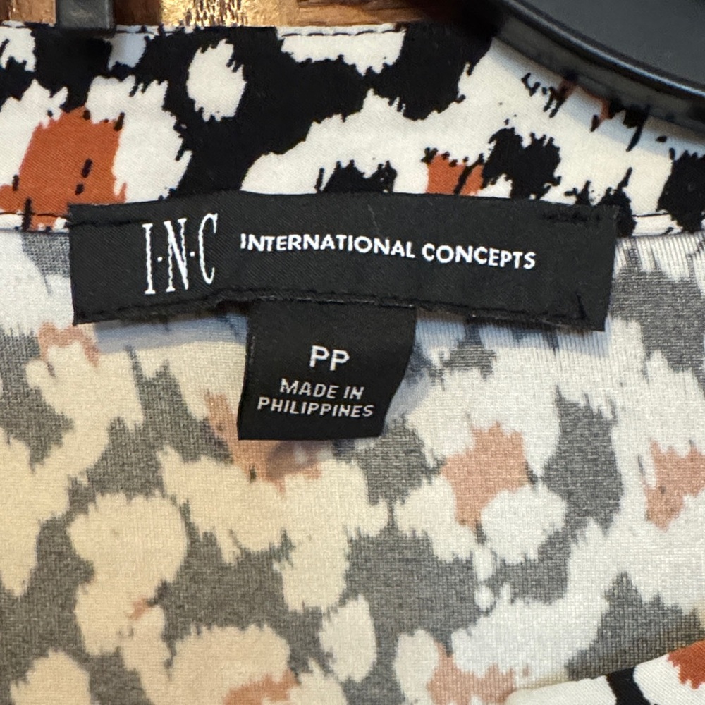 INC International Concepts Black and White Blouse with Orange Accents - Picture 2 of 5